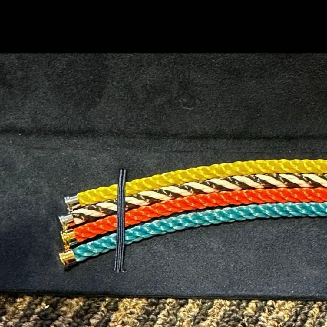 フレッド　Fred フォース10 オレンジ、イエロー、ブルー、白×黒　LM17