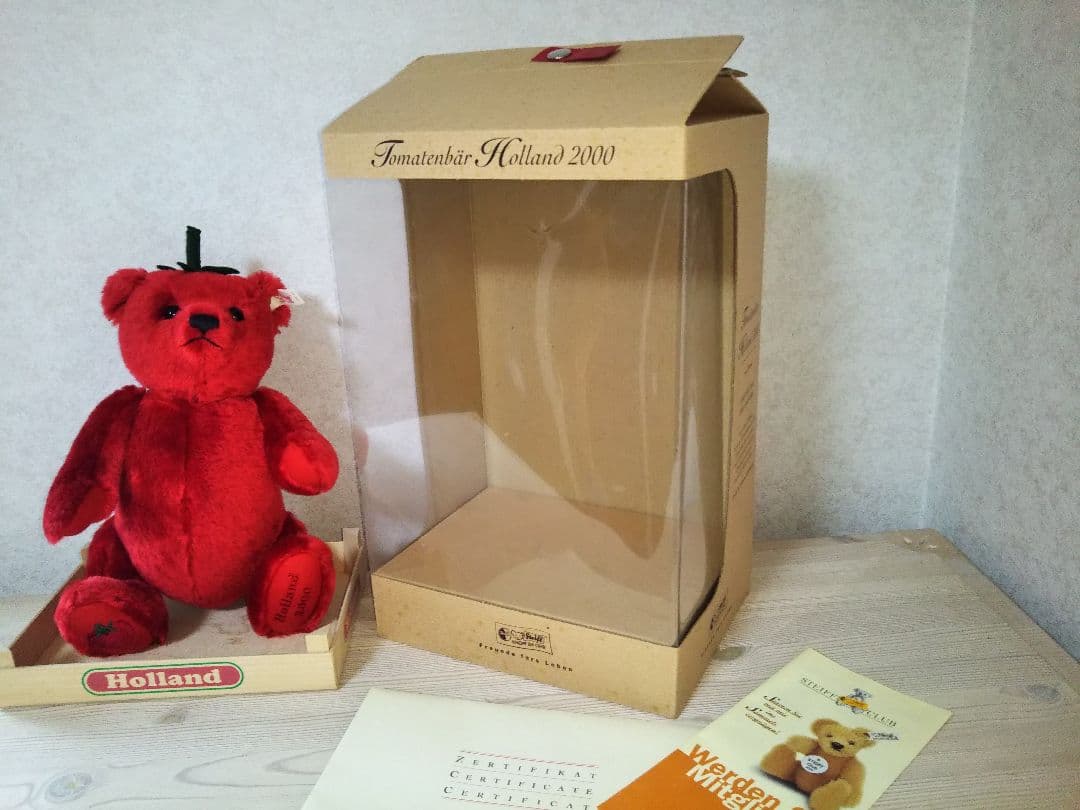 シュタイフ ２０００年　限定　トマトベア