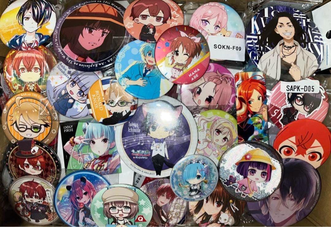 アニメグッズ キャラクターグッズ 1000点以上 大量 まとめ売り 紙類無し