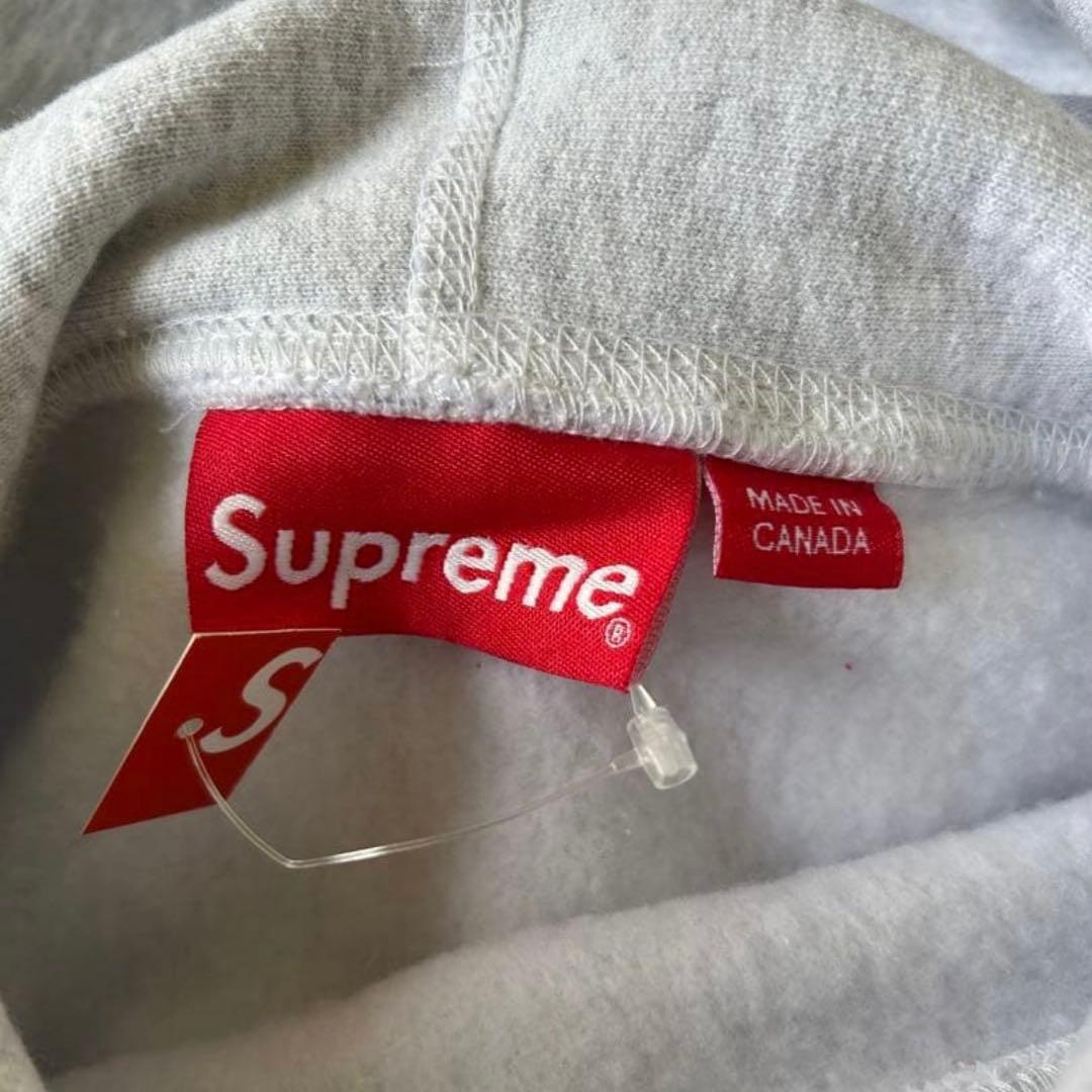 Supreme ボックスロゴパーカー