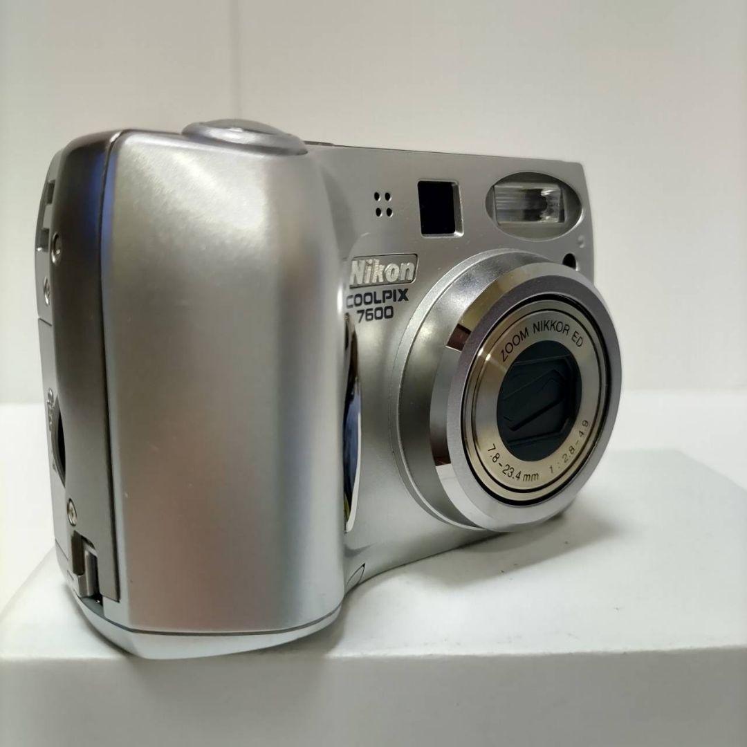 動作確認済み ニコン COOLPIX 7600 オールドコンデジ デジカメ