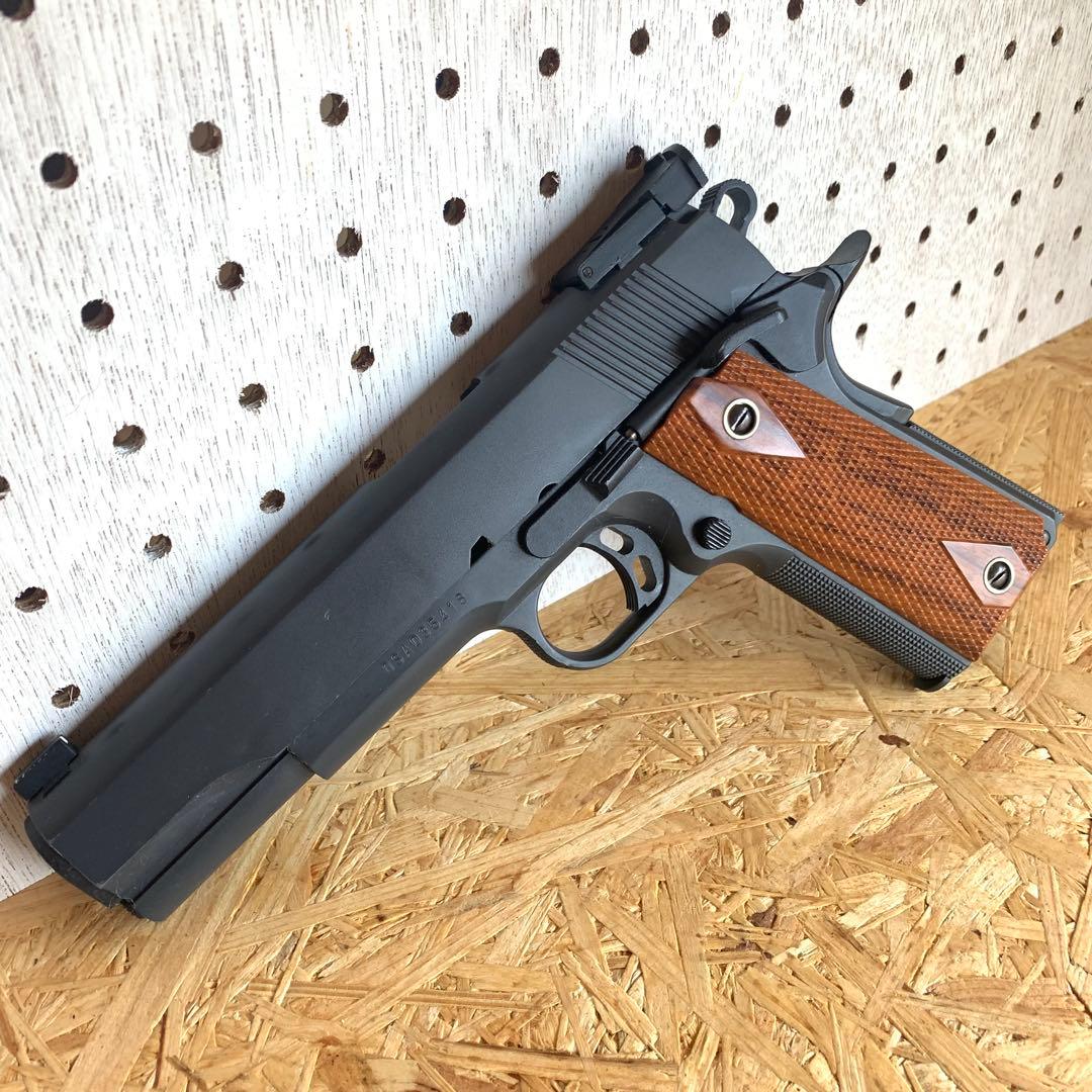S2S M1911 ハンドガン エアコッキング ブラック シルバー木製グリップ