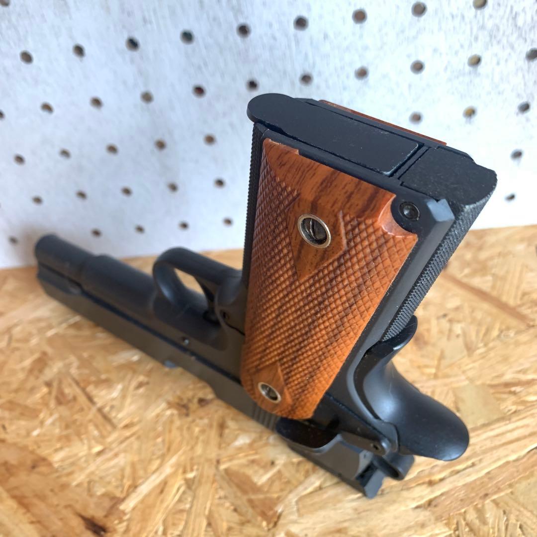 S2S M1911 ハンドガン エアコッキング ブラック シルバー木製グリップ