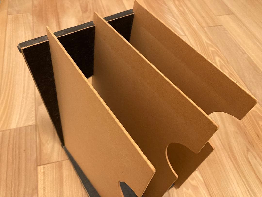 m&m custom performance furniture ペーパーラック