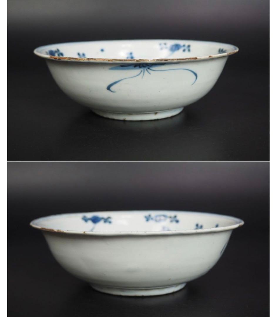 送料無料　本物保証　明時代花草文青華平碗　径15ｃｍ　④