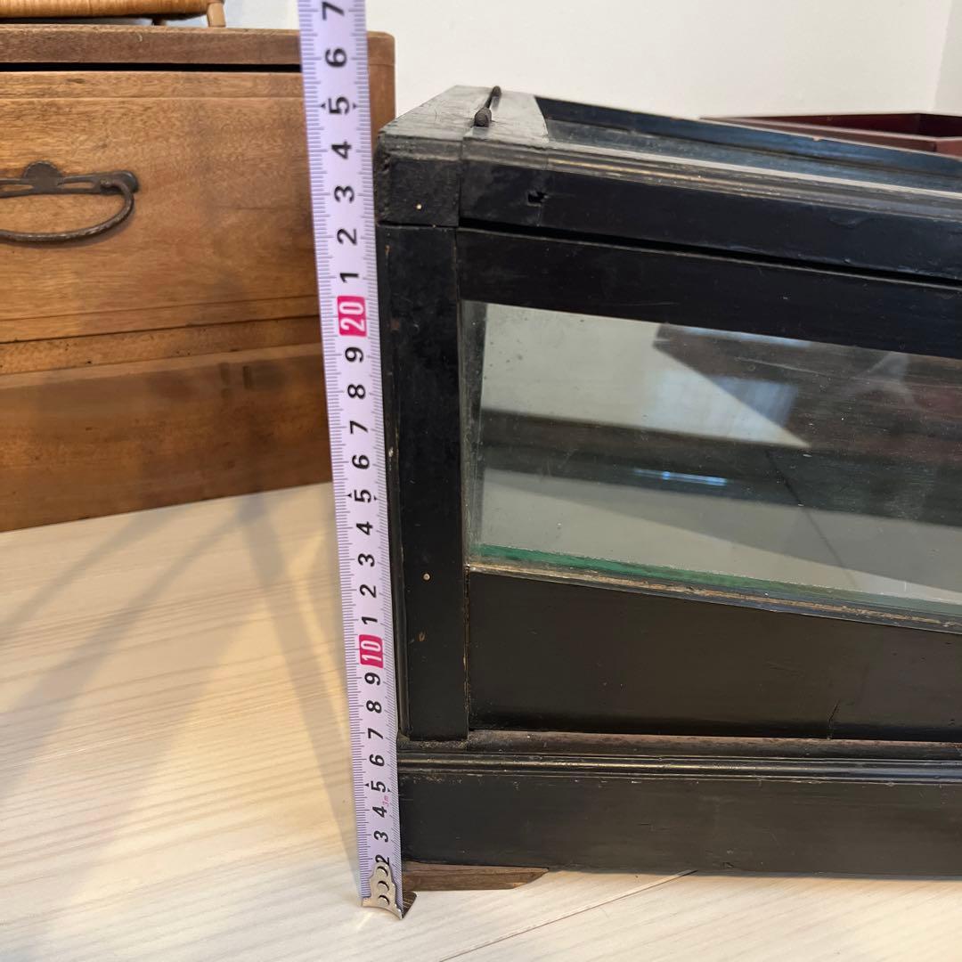 ショーケース　店舗什器　昭和レトロ　ヴィンテージ　アンティーク風