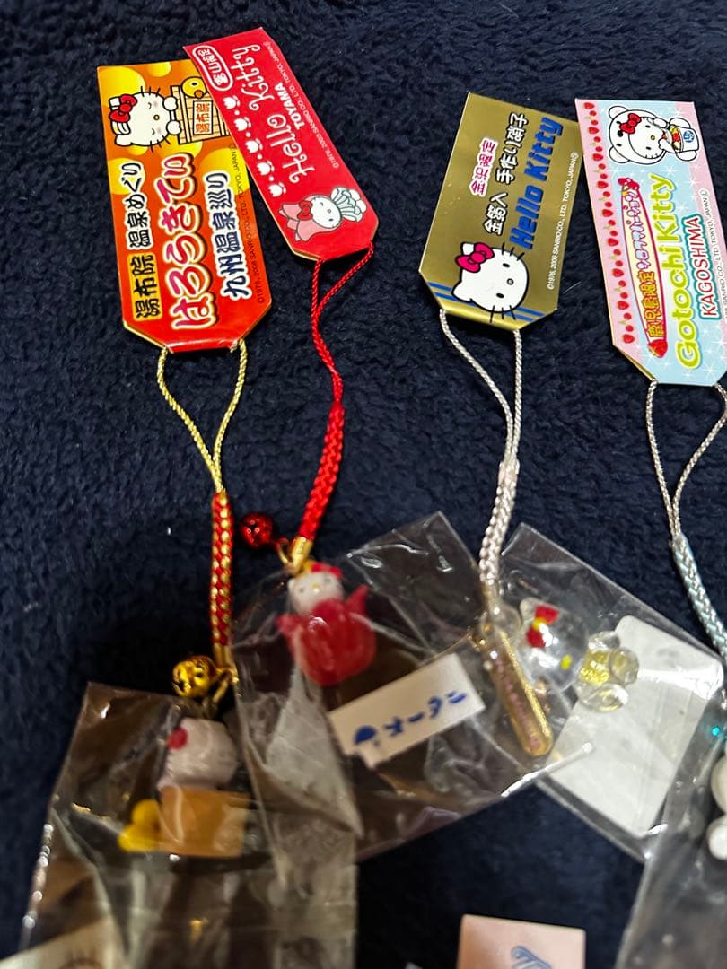 ハローキティ ストラップ まとめ売り 約83個