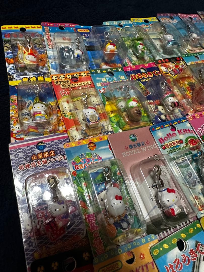 ハローキティ ストラップ まとめ売り 約83個