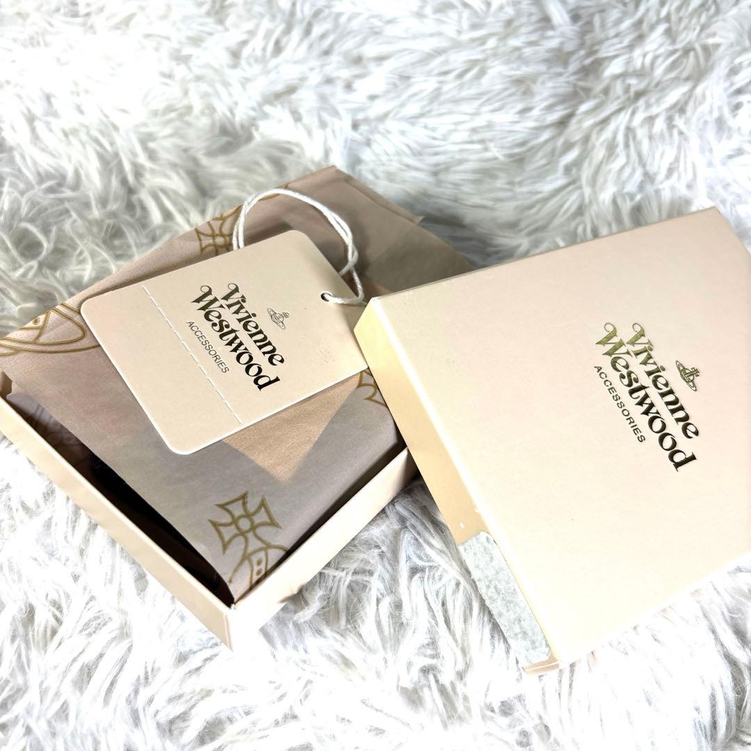 Vivienne Westwood 小銭入れ付き4連キーケース オーブ型押し　黒