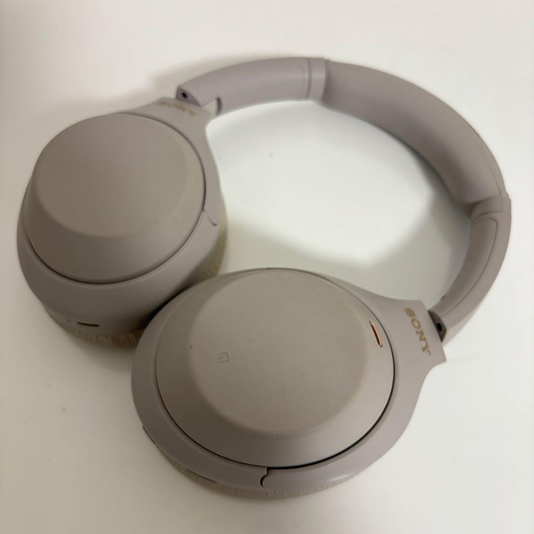 SONY ワイヤレスヘッドホン WH-1000XM4 プラチナシルバー