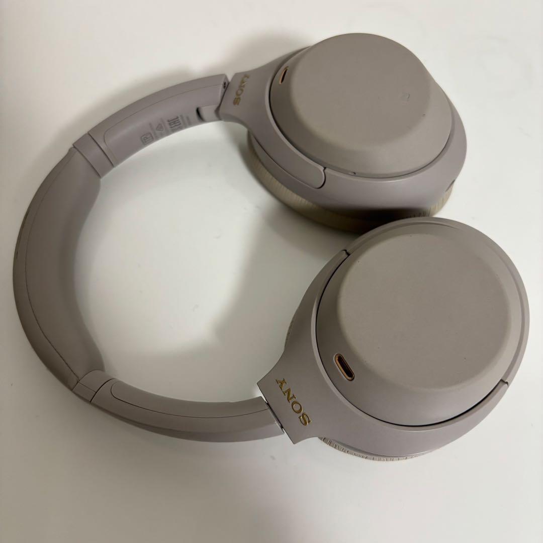 SONY ワイヤレスヘッドホン WH-1000XM4 プラチナシルバー