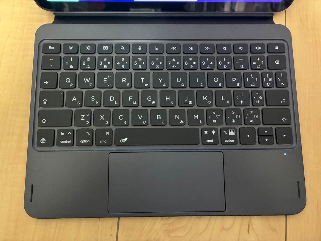 11インチ iPad (A16) Wi-Fi + Cellular キーボード