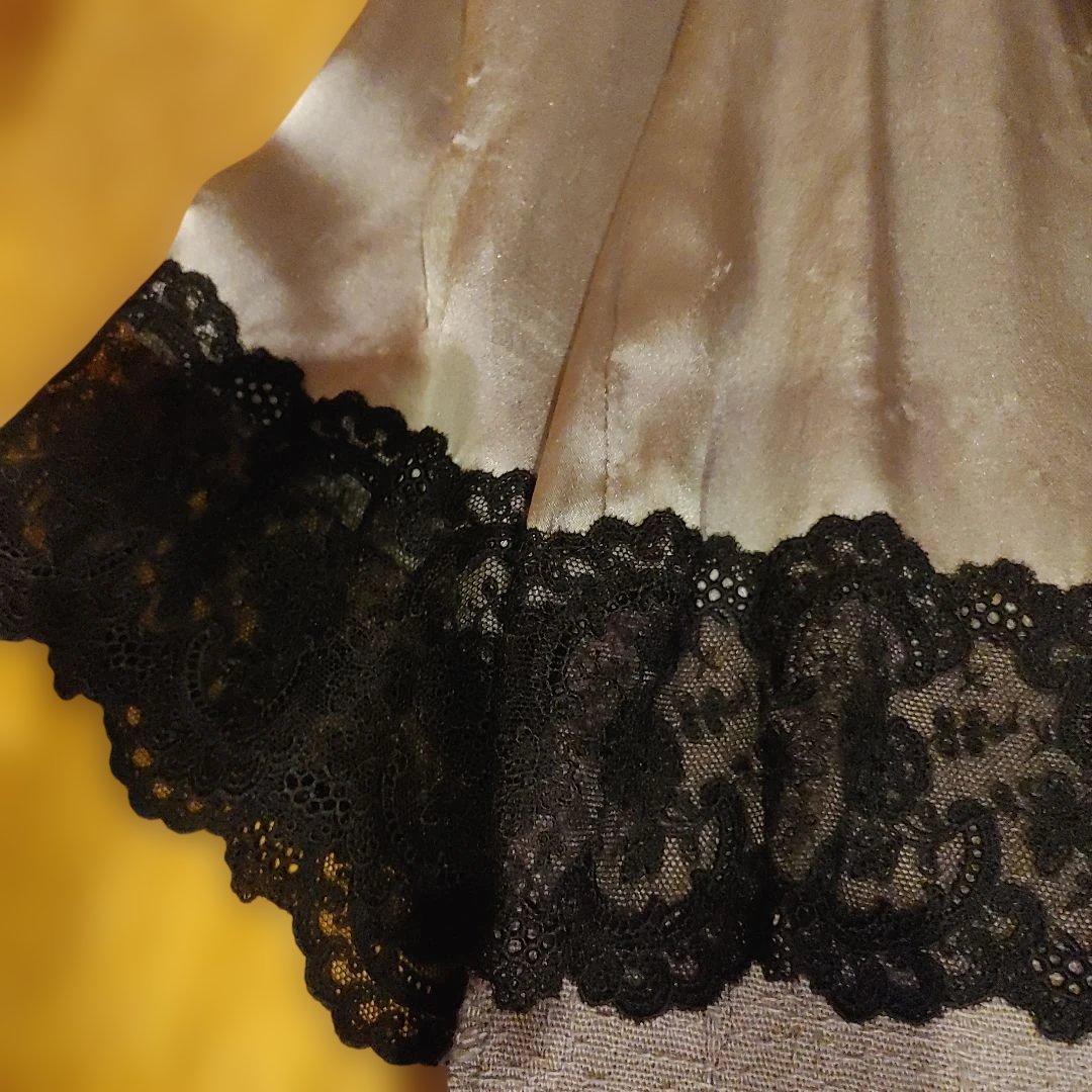 フレアスカート グレーと黒 リボン付きアンダーカバー