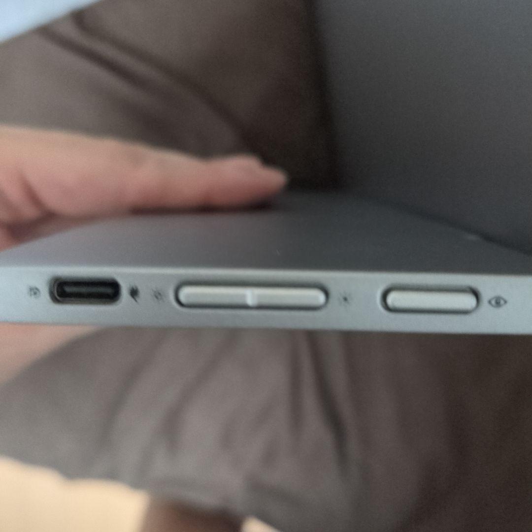 Dell C1422H 14インチ ポータブルモニター【専用DELL社ケース付】