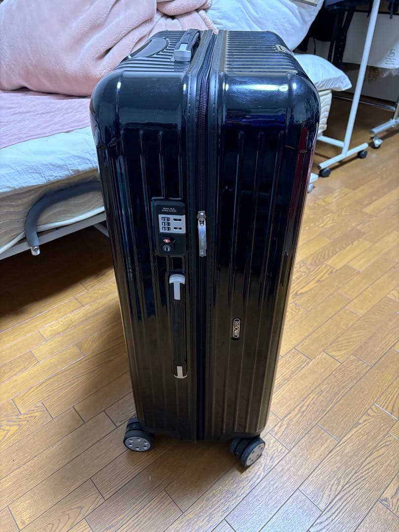 RIMOWA リモワ スーツケース SALSA ブラック83073504
