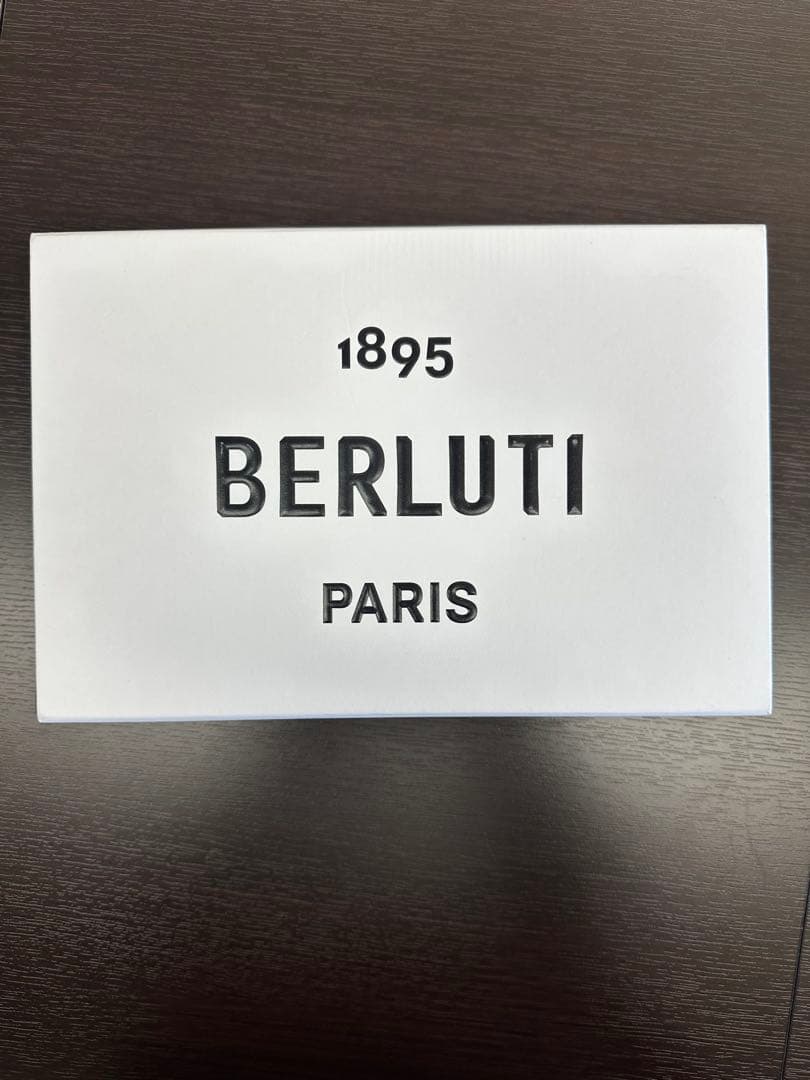 【k】BERLUTI レザー手袋　新品