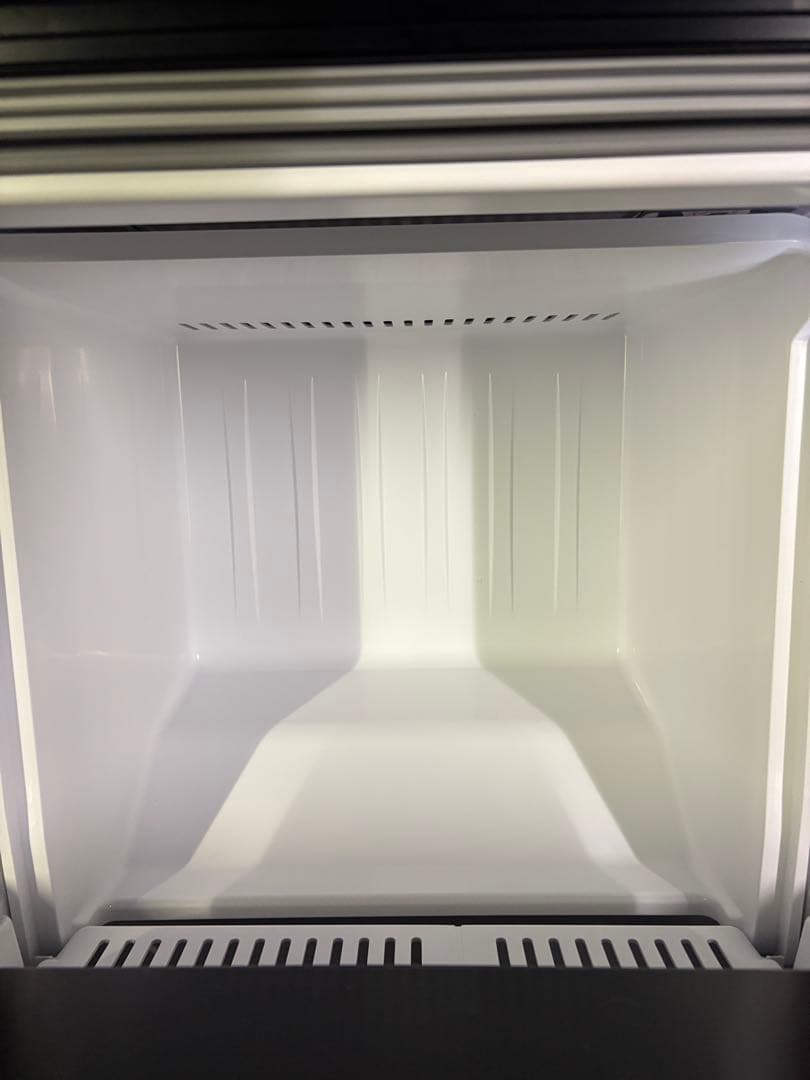 ハイアール　３ドア冷蔵庫　325ℓ　2023年　SLIMORE JR-CV34B