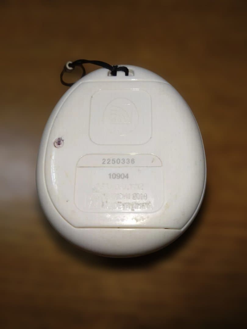 たまごっち4u ブルー　中古品