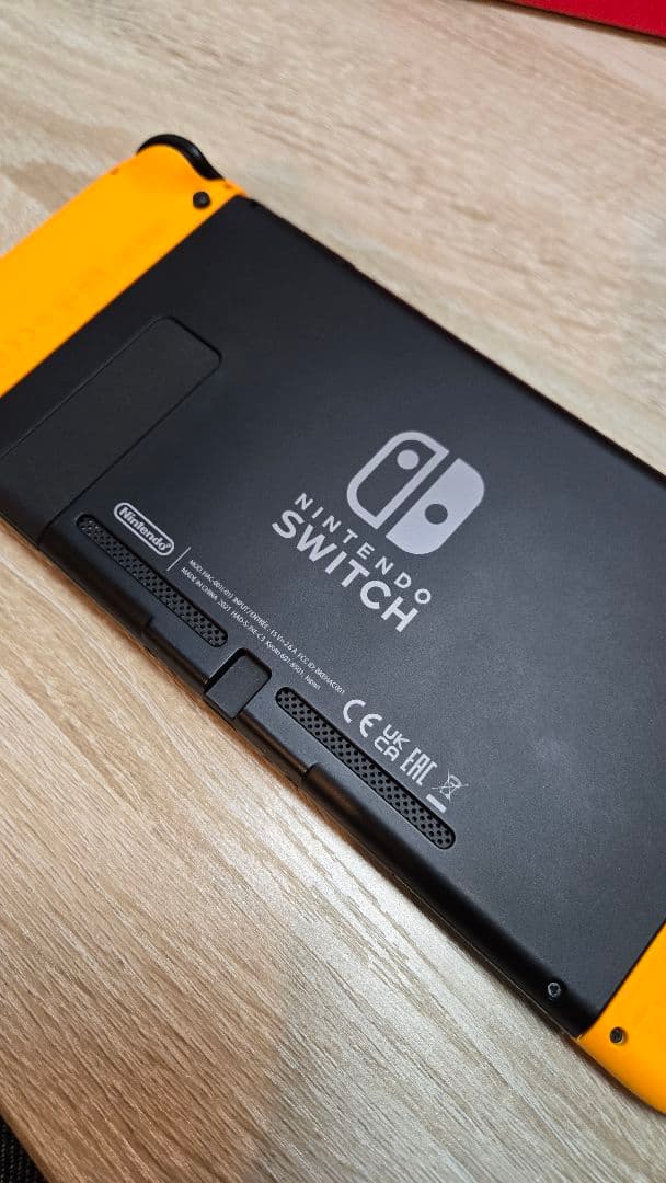 Nintendo Switch　本体　びひん