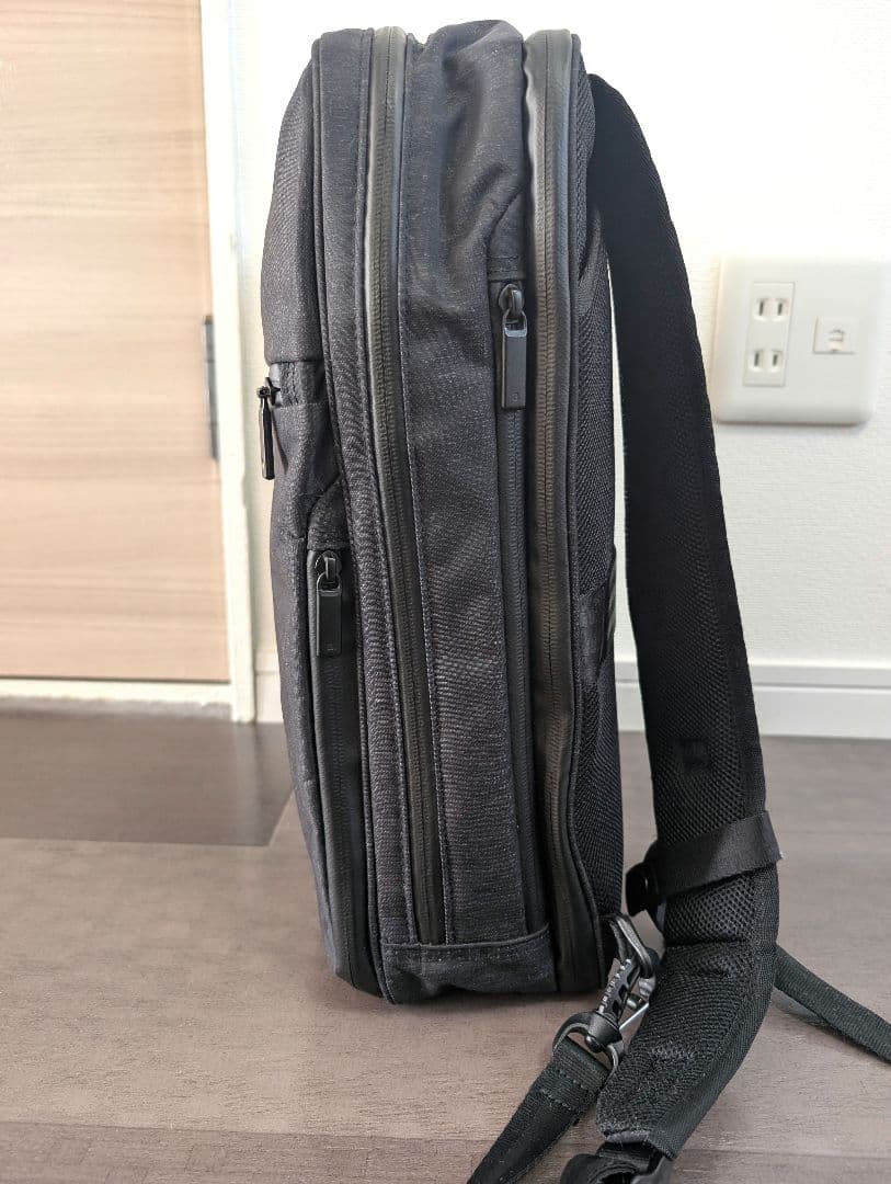 【極美品級】✨aceビジネスリュックB4　撥水軽量 定価28600円10％OFF