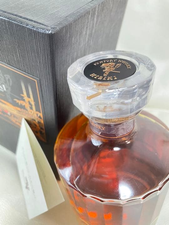 サントリーウィスキー響21年 意匠ボトル 花鳥風月　700ml