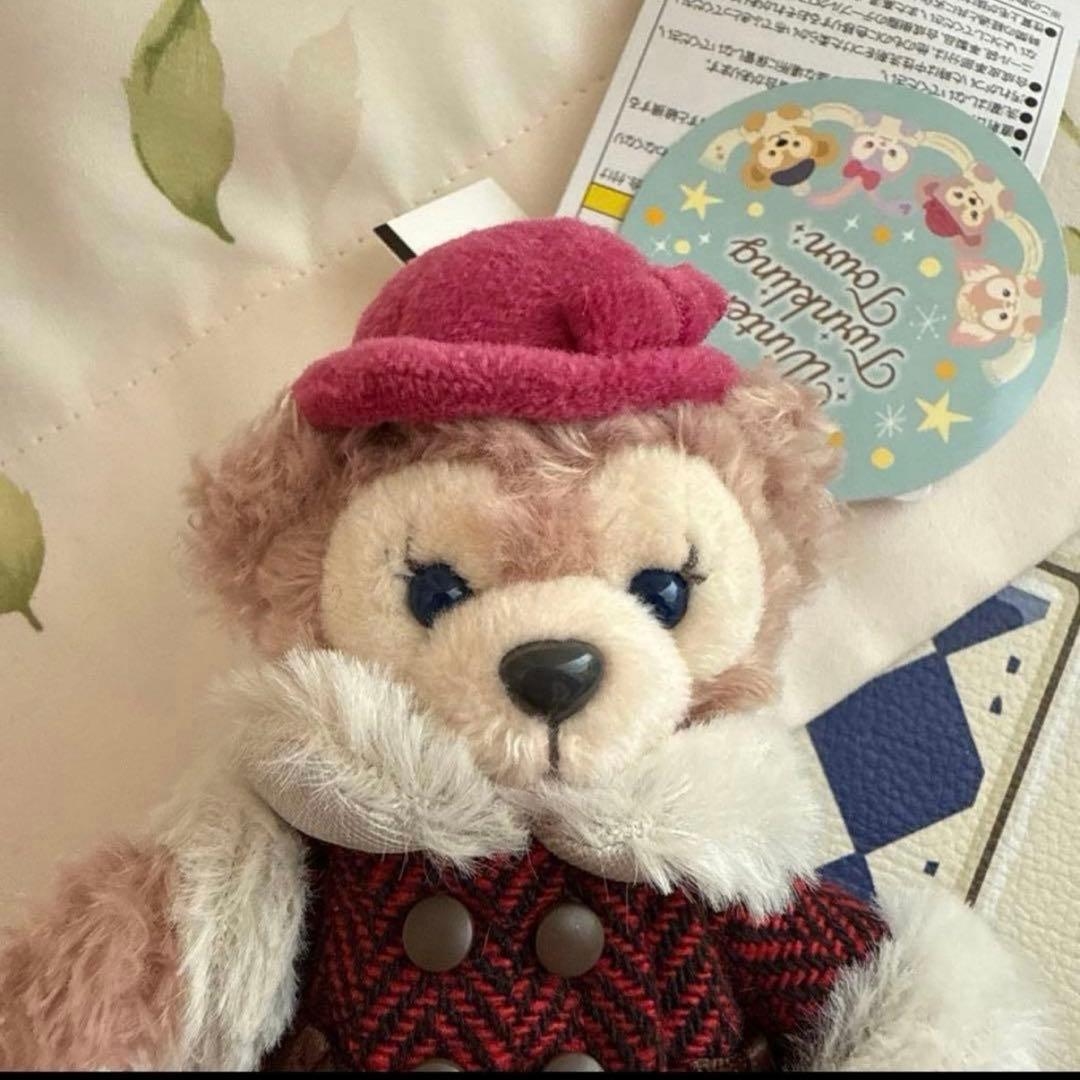 ダッフィー　シェリーメイ他　ぬいぐるみバッジ　ウィンタートゥインクリングタウン