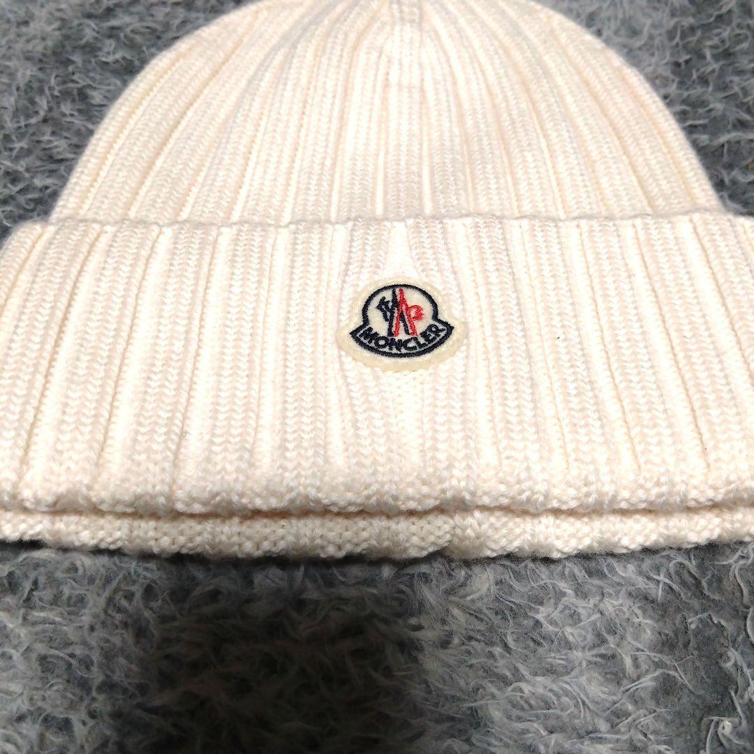 美品 MONCLER ニットキャップ ビーニー シルクホワイト