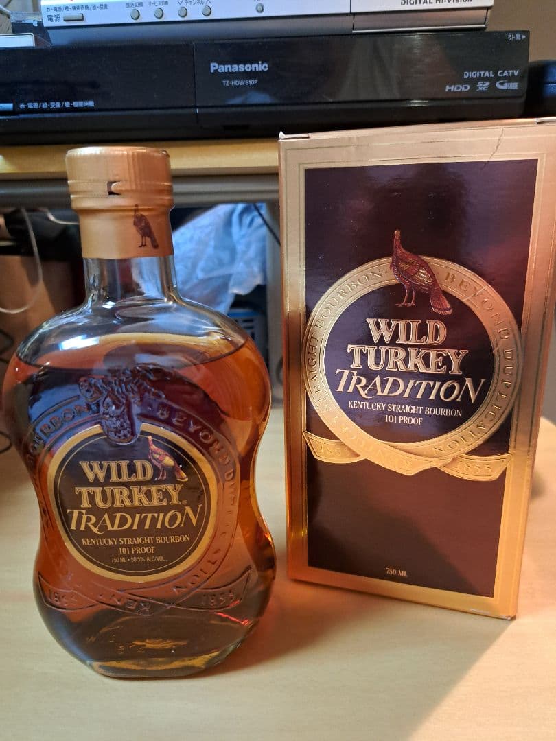 WILD TURKEY TRADITION バーボンウイスキー 50%