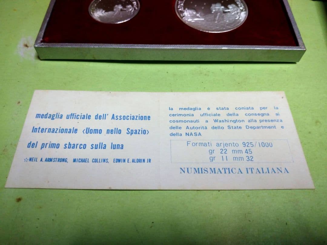 ゲームではありません!激レア!20年物銀貨アポロ11号記念シルバー