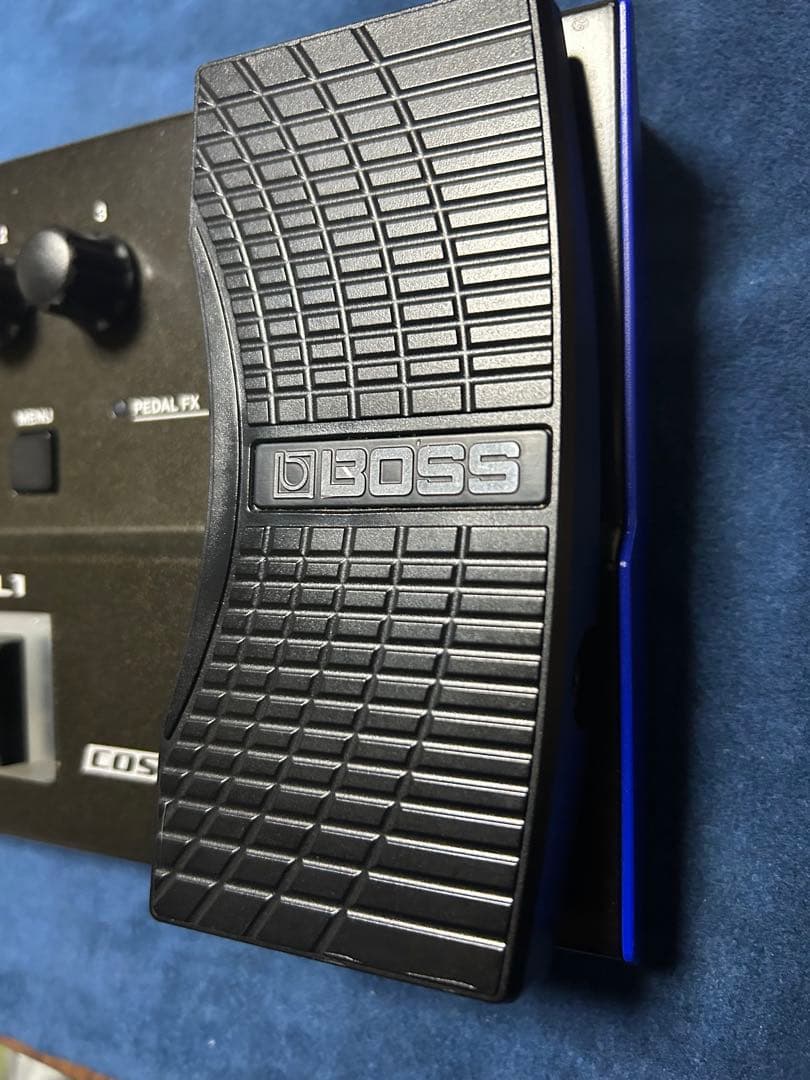 BOSS GT-1 デジタルエフェクター 外箱付き