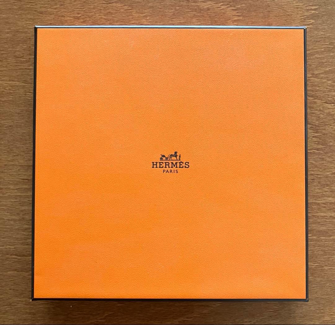 新品未使用　エルメス　タオルハンカチ ハンドタオル