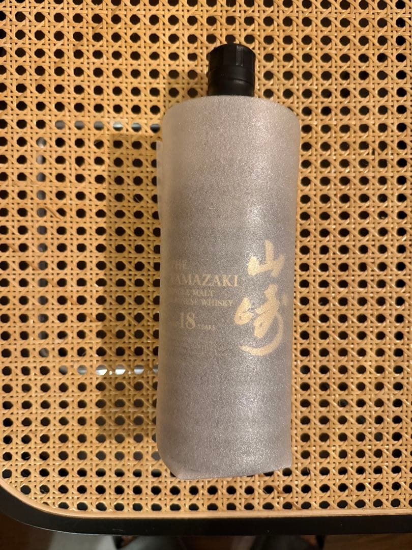 【山崎 18年 シングルモルトウイスキー 700ml】箱付　新品　未開封