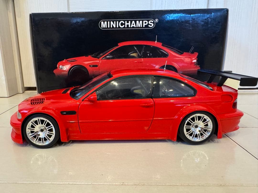 BMW M3 GTR Street E46ミニカー ミニチャンプス PMA 18