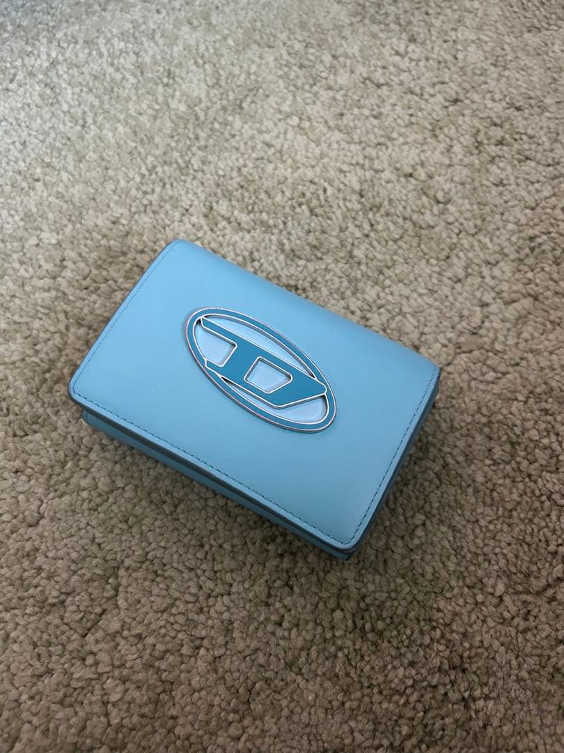 箱あり　DIESEL 三つ折り財布 ライトブルー
