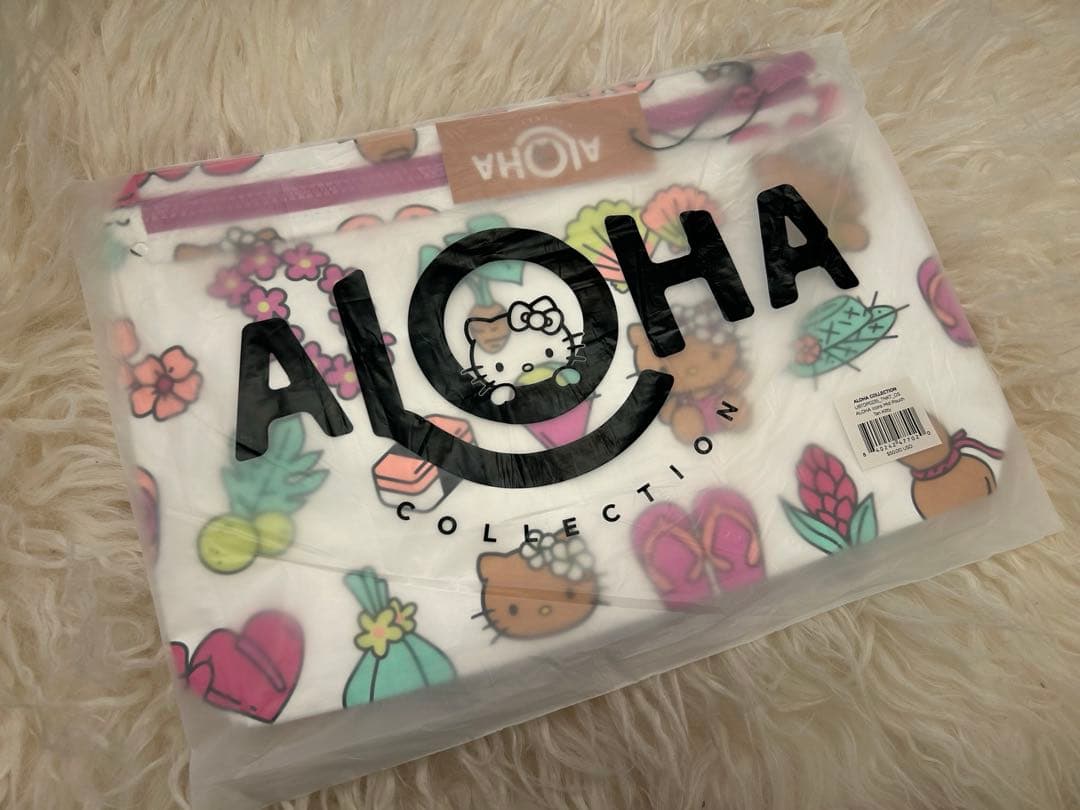 限定ALOHA Collection ×Hello Kitty ビッグポーチ