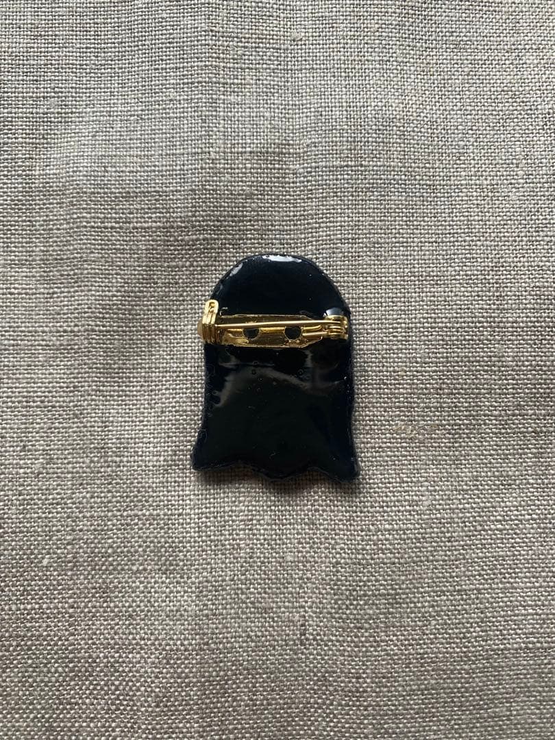 【ニュイ】オートクチュール刺繍　おばけ・ouiブローチ