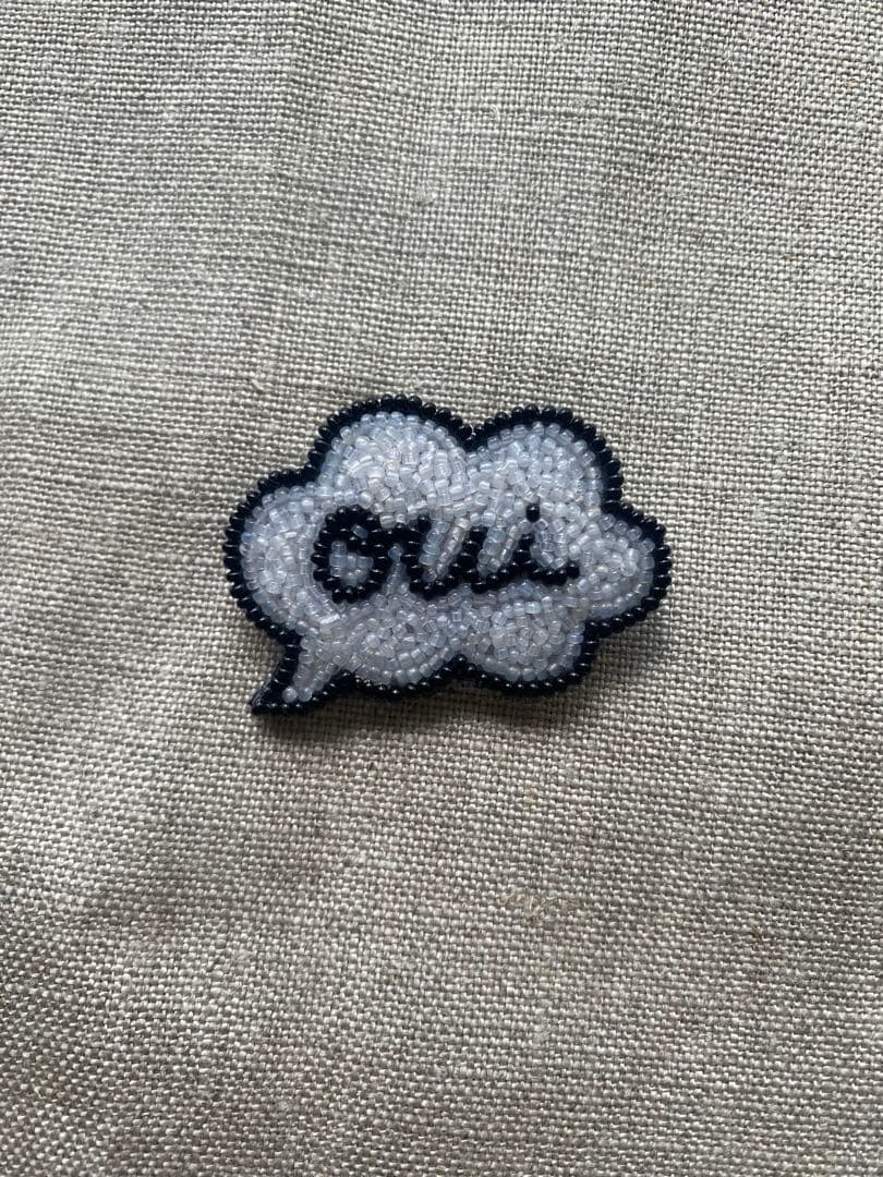 【ニュイ】オートクチュール刺繍　おばけ・ouiブローチ