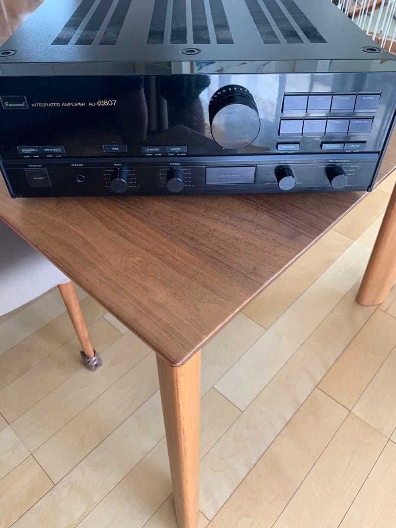 緊急値下げ！メンテナンス済み！超美品　サンスイ　AU-α607