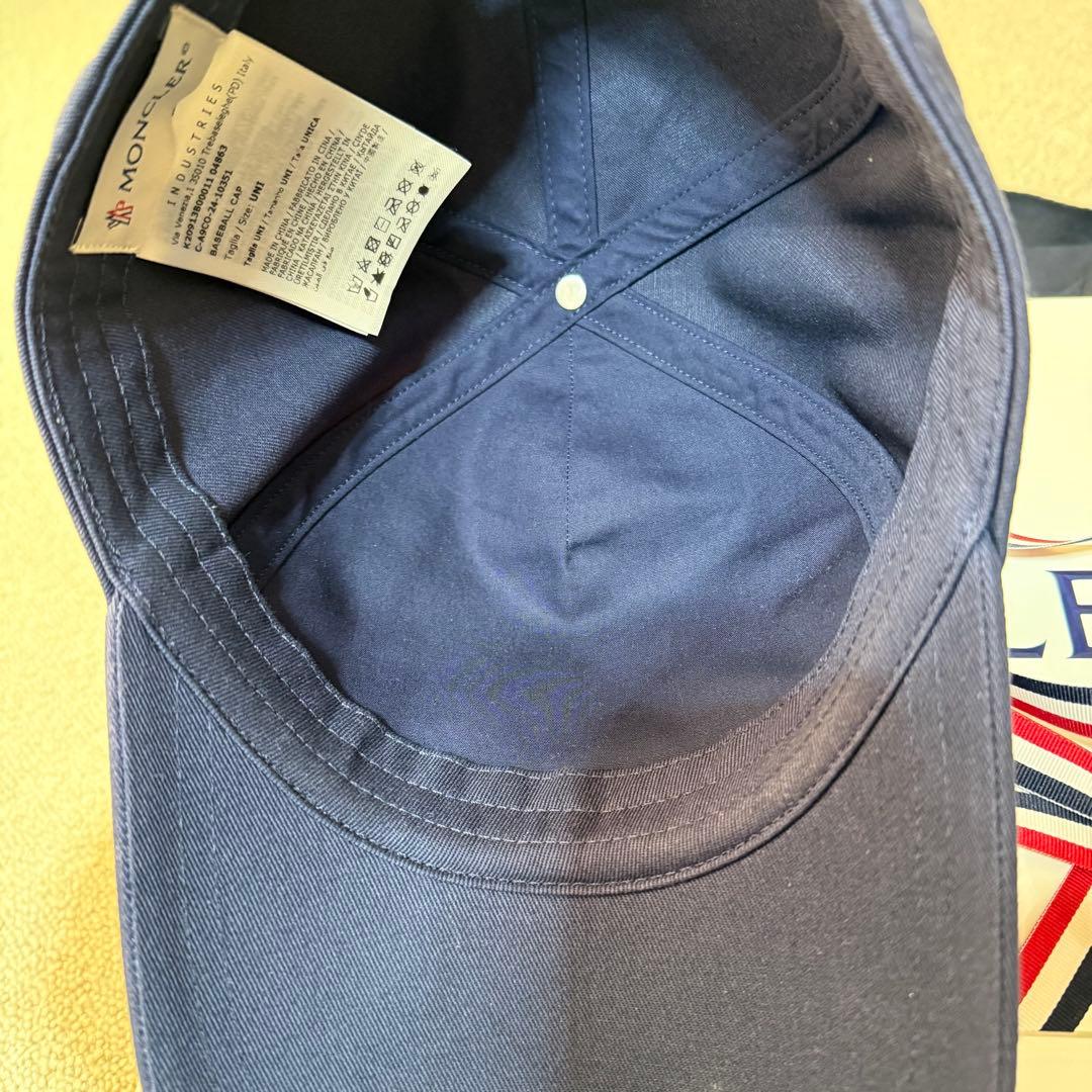 モンクレール　キャップ　未使用品