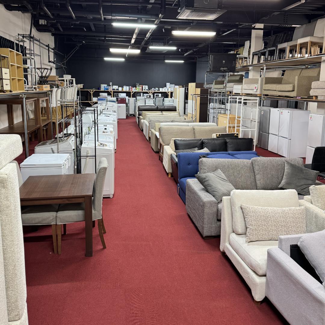 東京23区送料無料　超美品シャープ2022年製　2ドア310L　洗浄/除菌済み