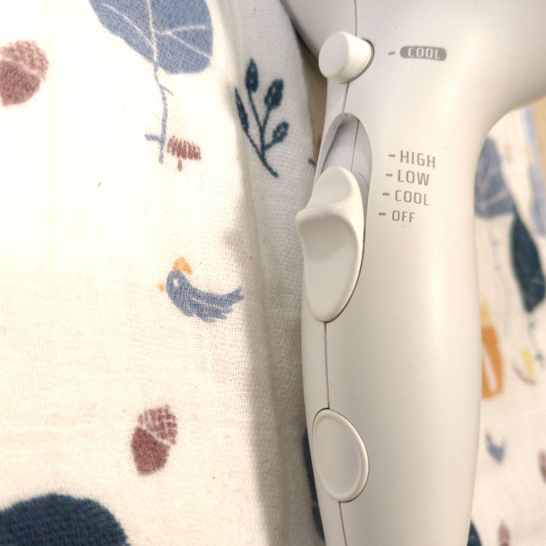 【美品】REPRONIZER 3D Plus ホワイト ドライヤー