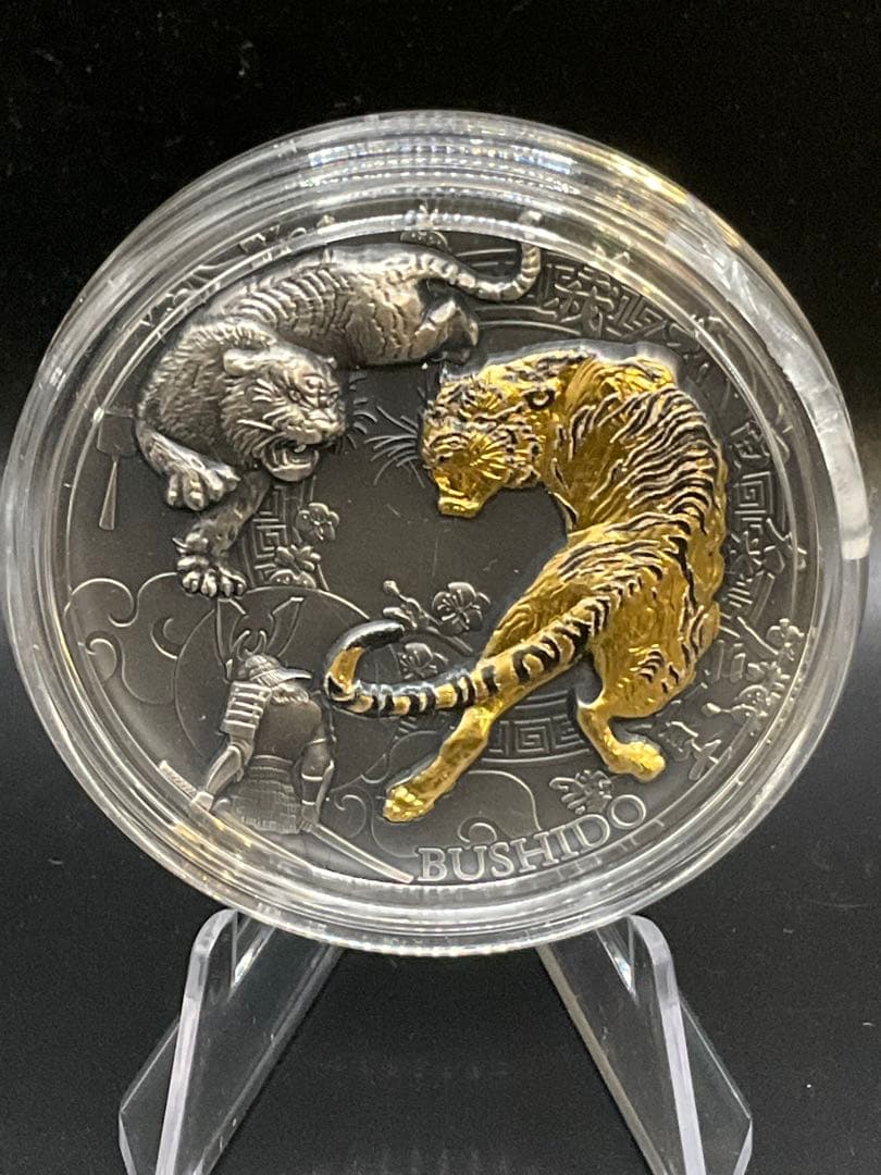 （訳アリ）2021年ニウエ　武士道　2オンス純銀（アンティーク仕上げ）