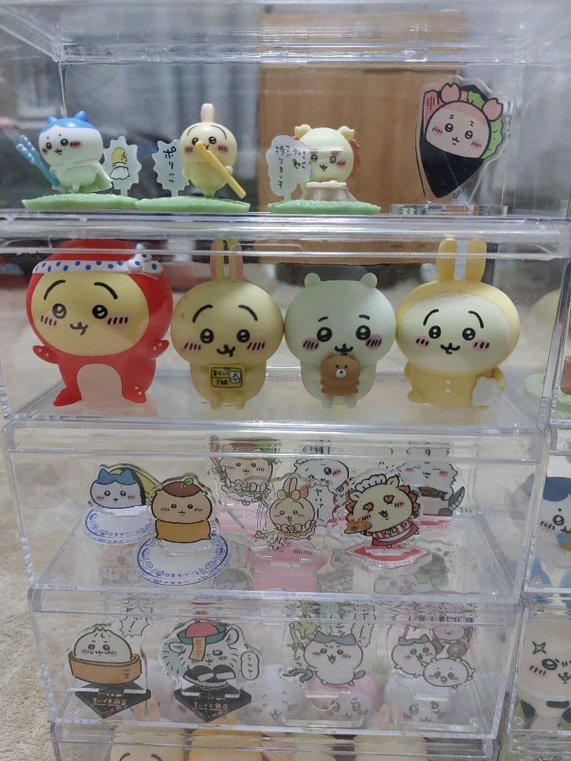 ちいかわグッズまとめ売り5ページに渡ります