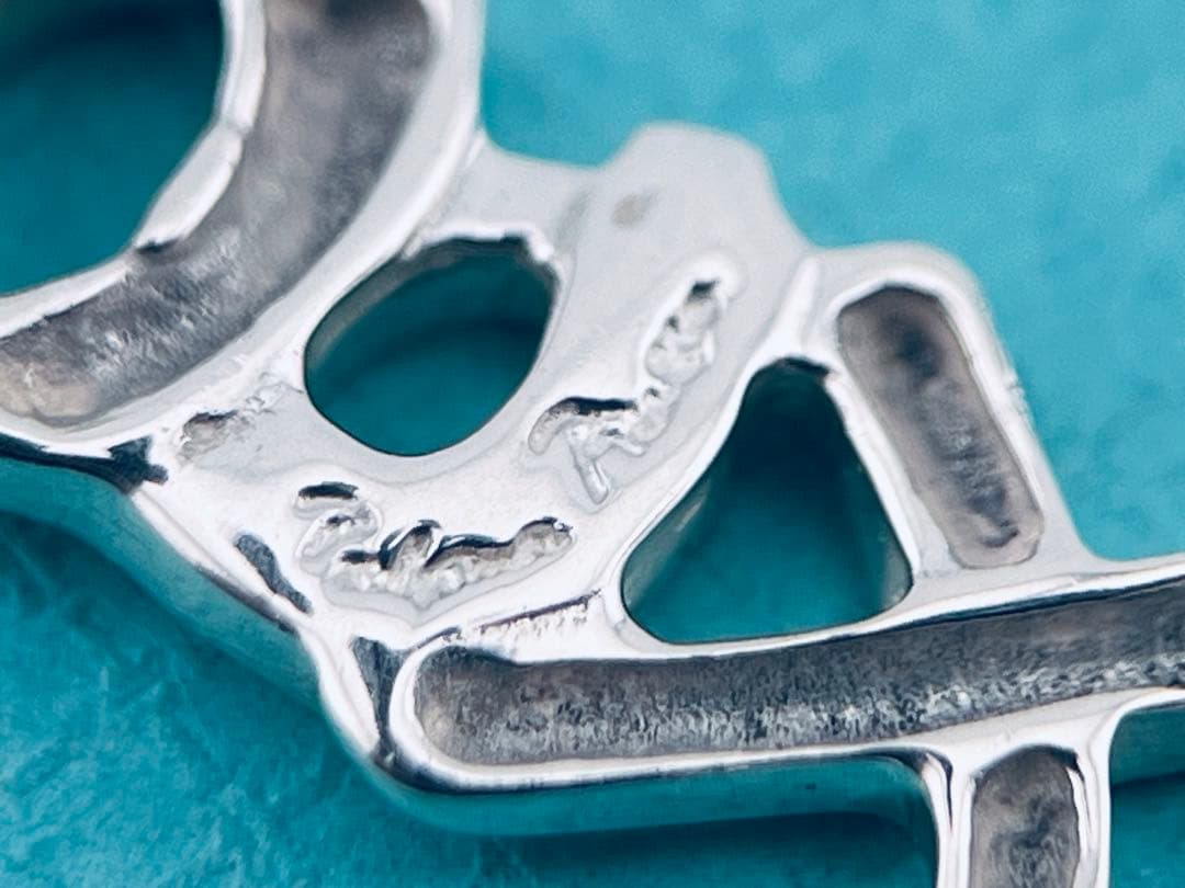 c933 ティファニー　パロマ・ピカソ　ラブ&キス　ブローチ　シルバー　925