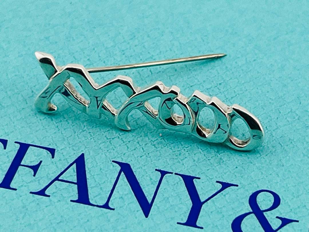 c933 ティファニー　パロマ・ピカソ　ラブ&キス　ブローチ　シルバー　925