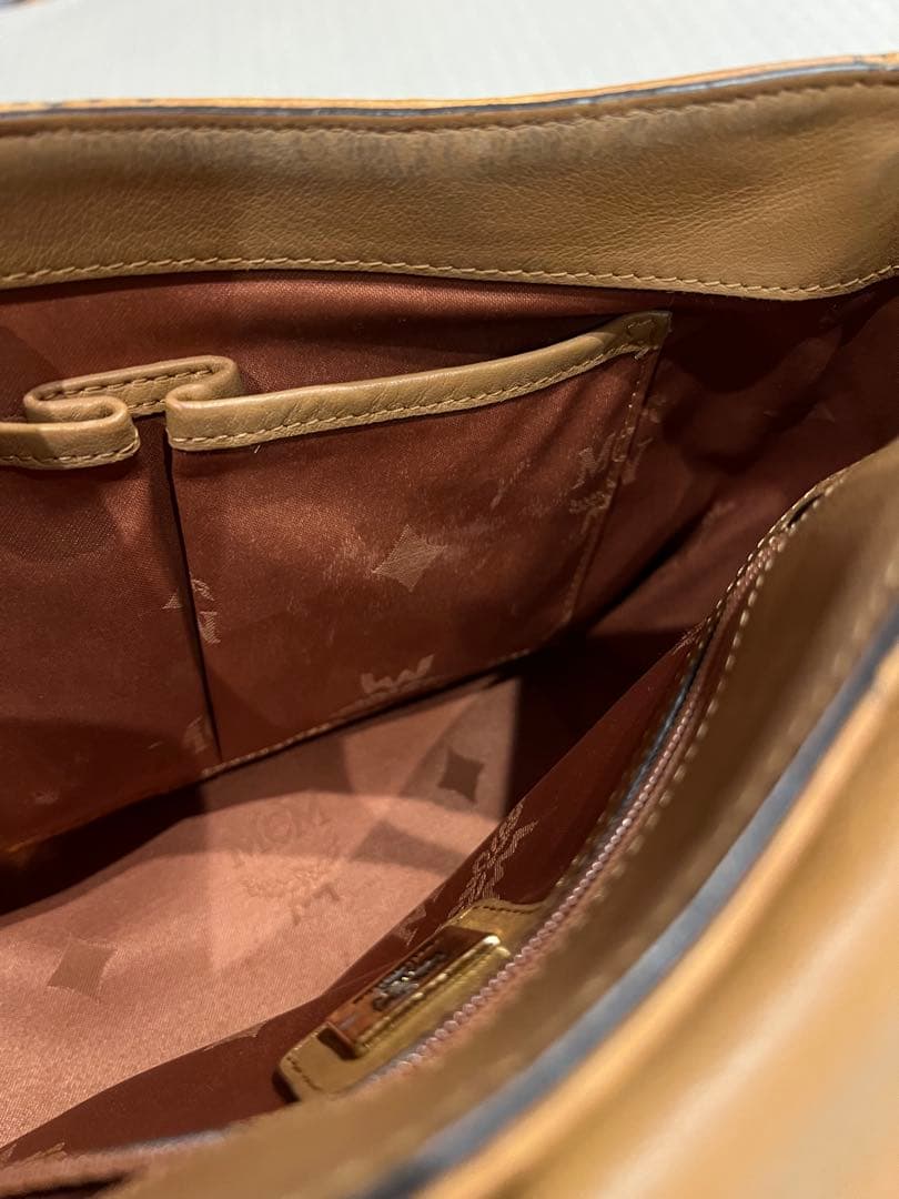 MCM ショルダーバッグ