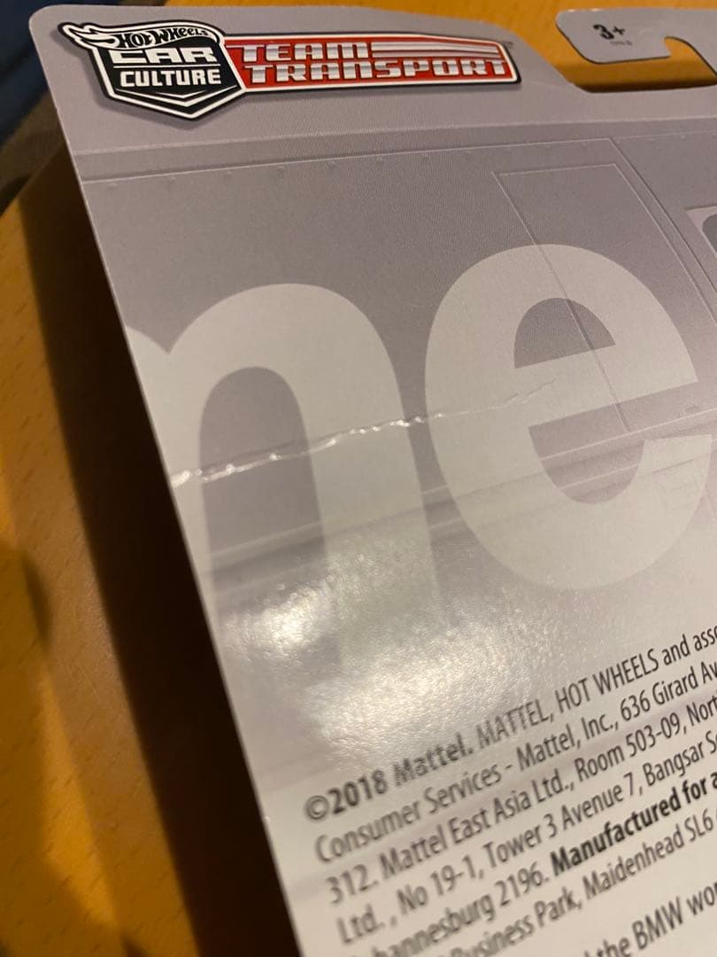 Hot Wheels '92 BMW M3 Supreme コラボ ミニカー