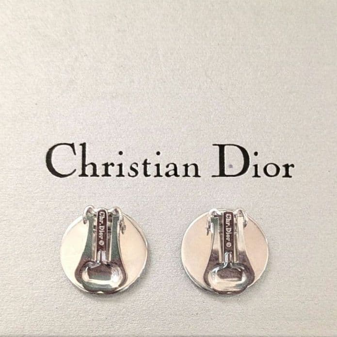 ♠未使用　Dior ロゴ　シルバー　クリップ　イヤリング　ディオール