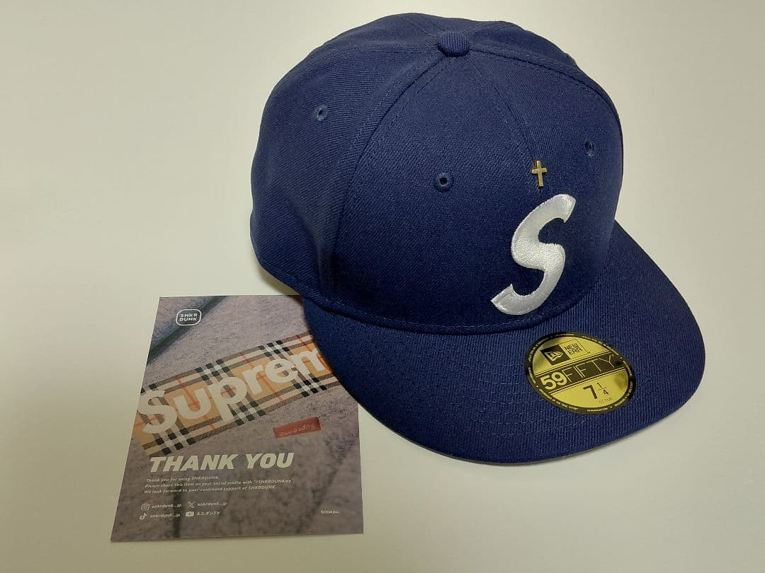 【新品】Supreme　Gold Cross　S Logo　New Era