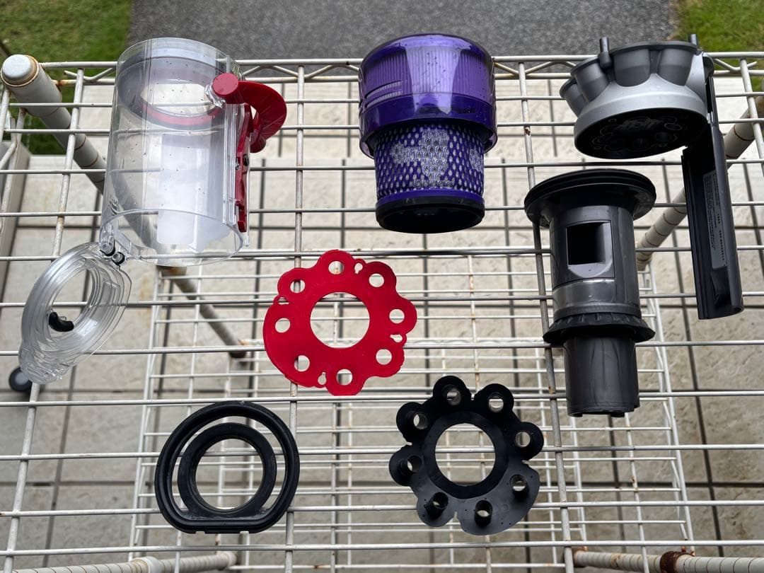 【洗浄清掃品】ダイソン Micro 1.5kg SV21 ノズル付